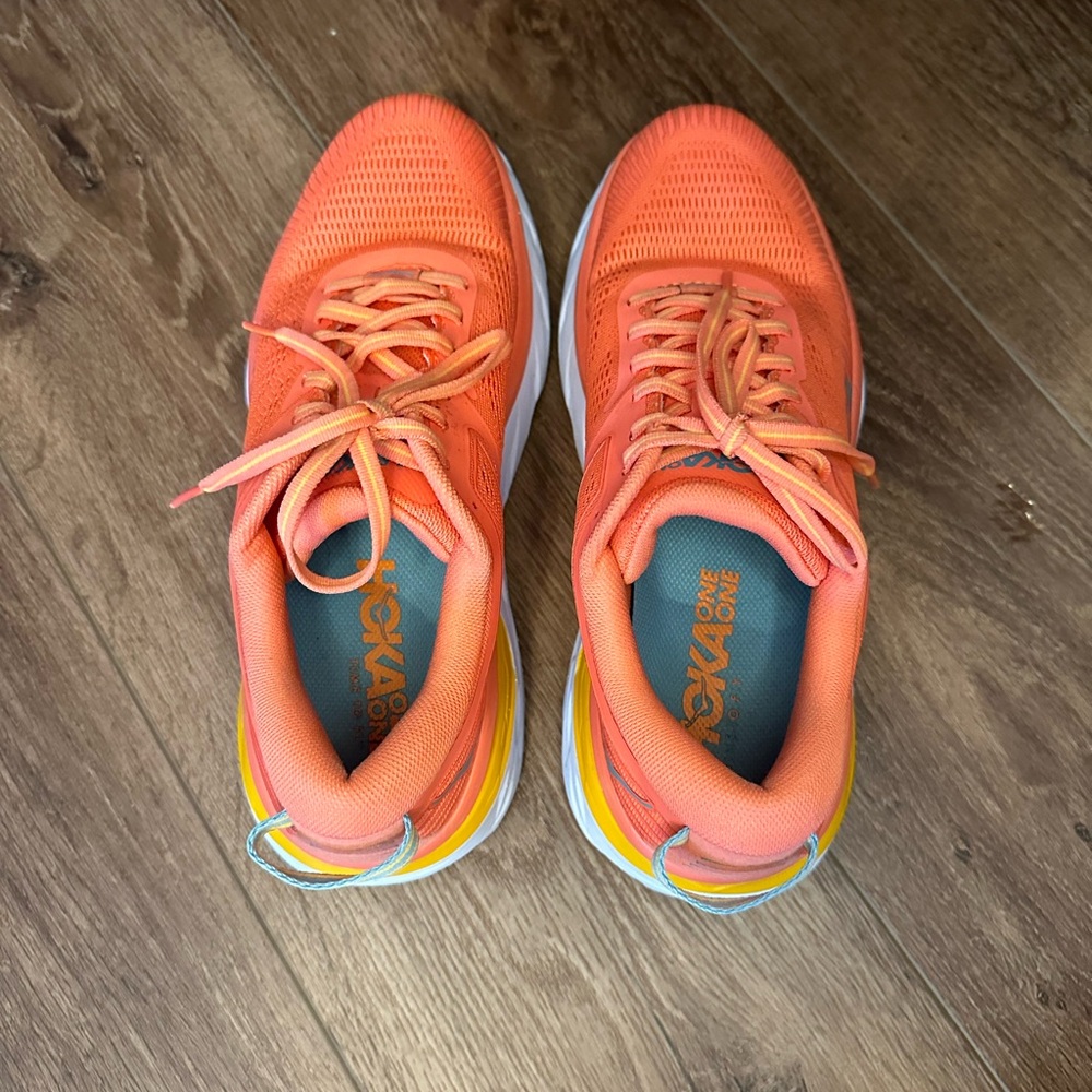 Women’s Hoka Bondi 7 Size 8.5